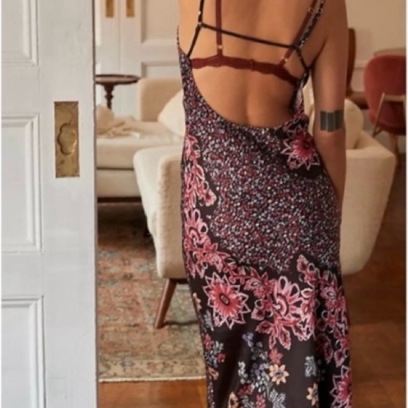 Free People Slip Dress, Your Better Side NWT - So Beautiful! - Picture 4 of 9